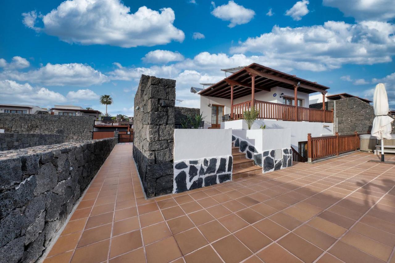 Villa Flavia-Private Pool, Jacuzzi, Sea Views Playa Blanca  Kültér fotó