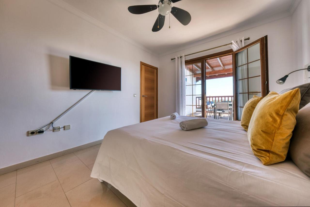 Villa Flavia-Private Pool, Jacuzzi, Sea Views Playa Blanca  Kültér fotó