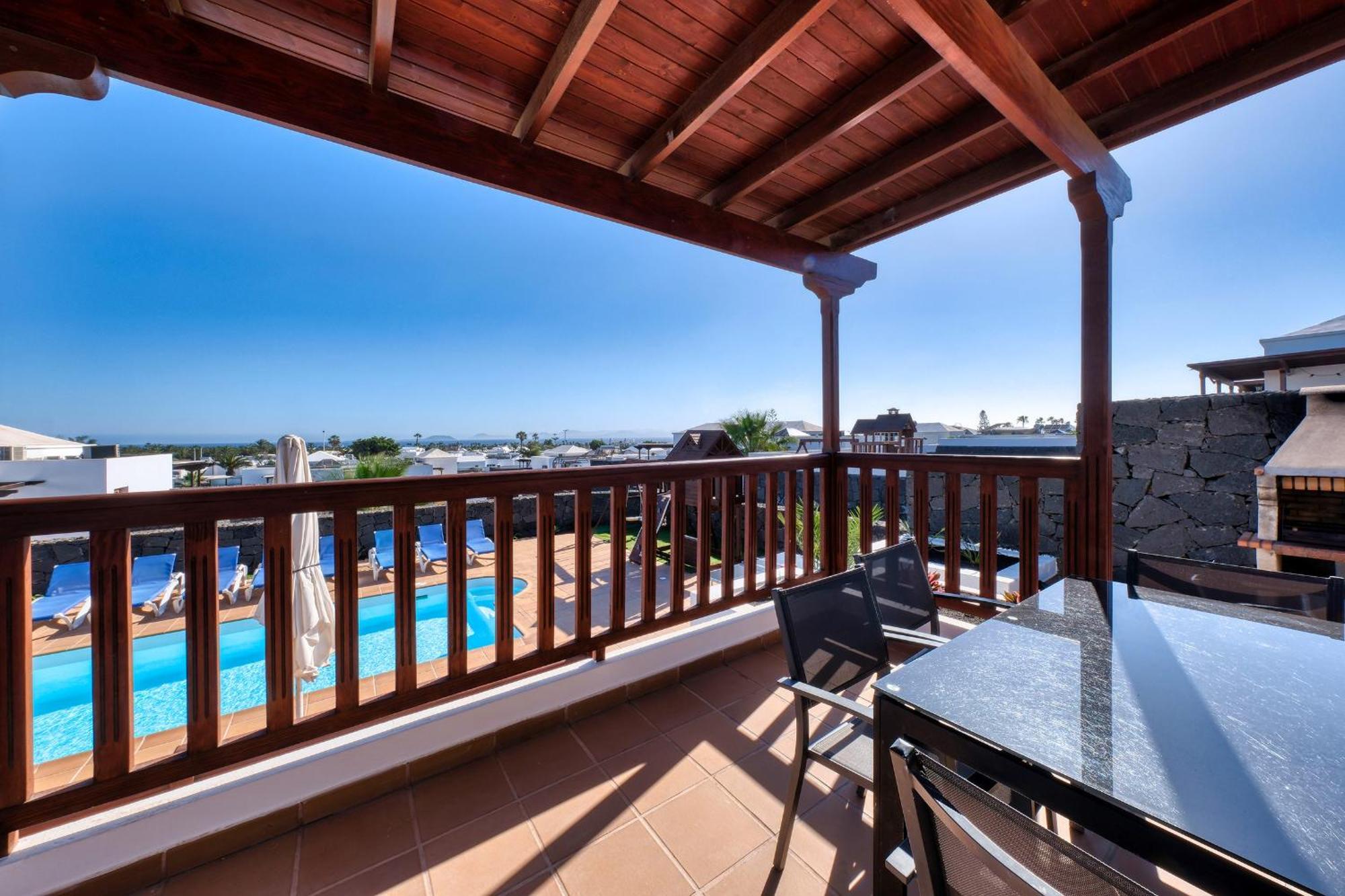 Villa Flavia-Private Pool, Jacuzzi, Sea Views Playa Blanca  Kültér fotó